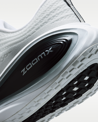 NIKE公式】ナイキ ボメロ プラス メンズ ロード ランニングシューズ